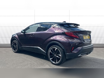 Used Toyota C-HR 2023 for sale - 79366651: Photo
