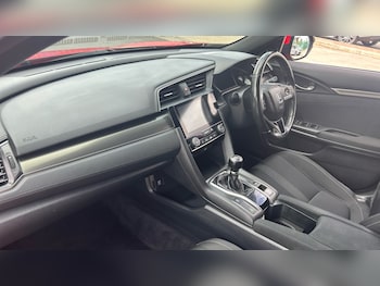 Used Honda Civic 2018 for sale - 75790322: Photo