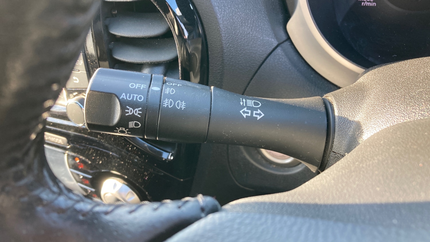 Used Nissan Juke 2016 for sale - 76536501: Photo 28