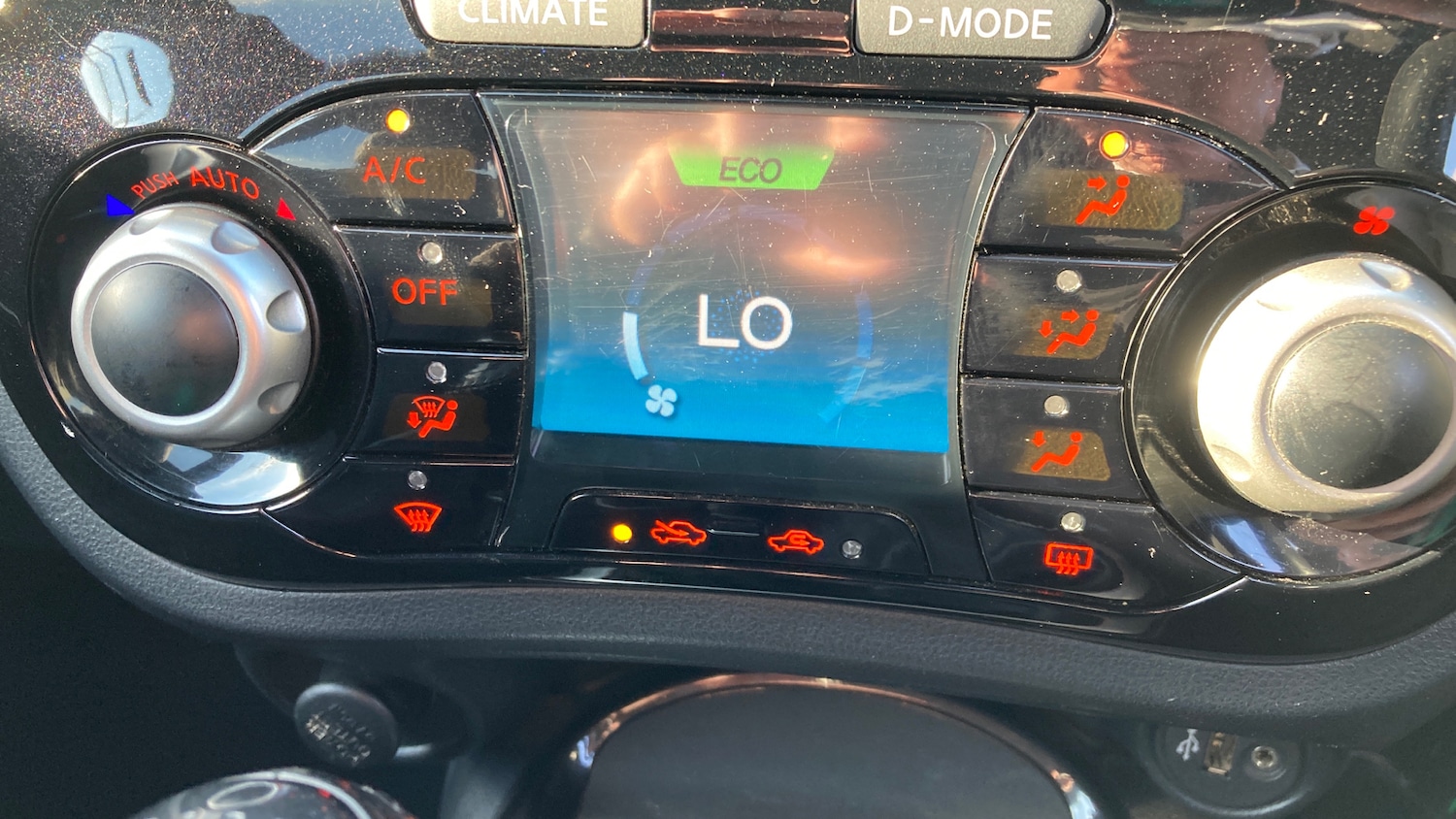 Used Nissan Juke 2016 for sale - 76536501: Photo 31