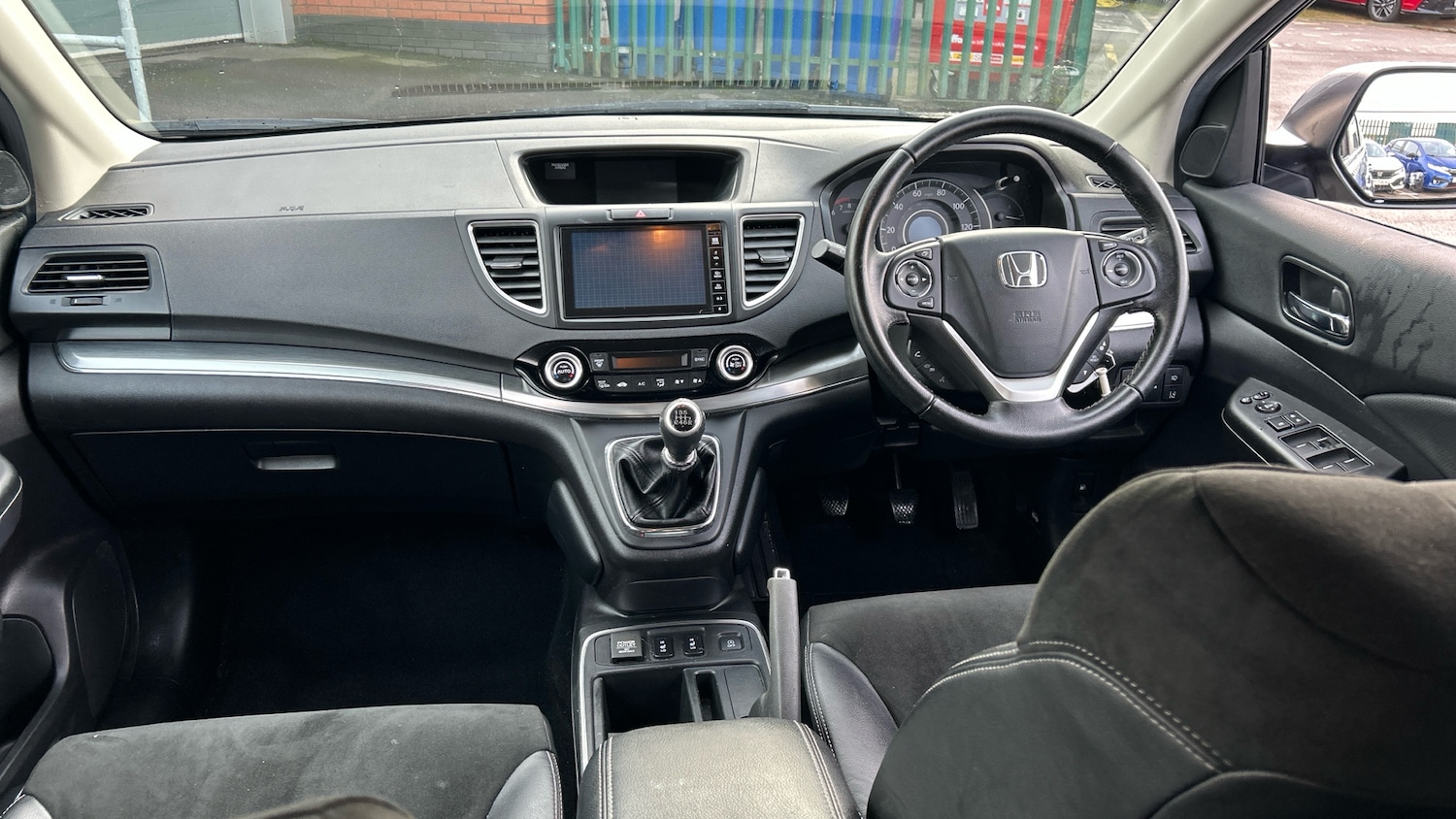 Used Honda CR-V 2018 for sale - 77285446: Photo 4