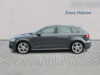 Used Audi A3 2018 for sale - 78913890: Photo
