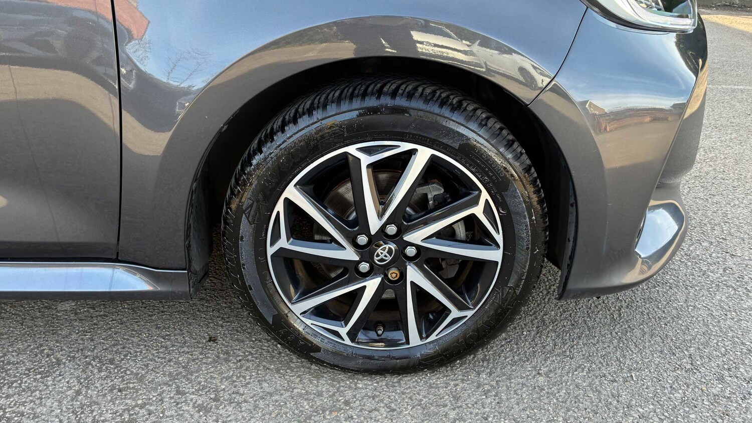 Used Toyota Yaris for sale - 77943519: Photo 19