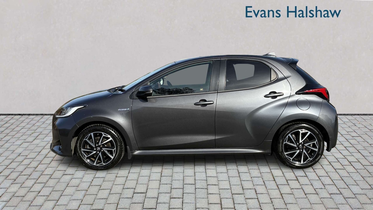 Used Toyota Yaris for sale - 77943519: Photo 4