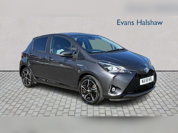 Used Toyota Yaris 2018 for sale - 79604268: Photo