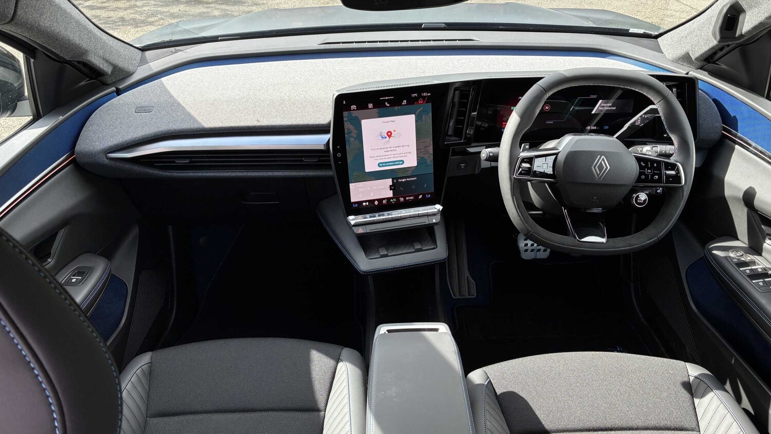 Used Renault Scenic E-Tech for sale - 77860870: Photo 25