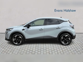 Used Renault Captur 2025 for sale - 79568234: Photo
