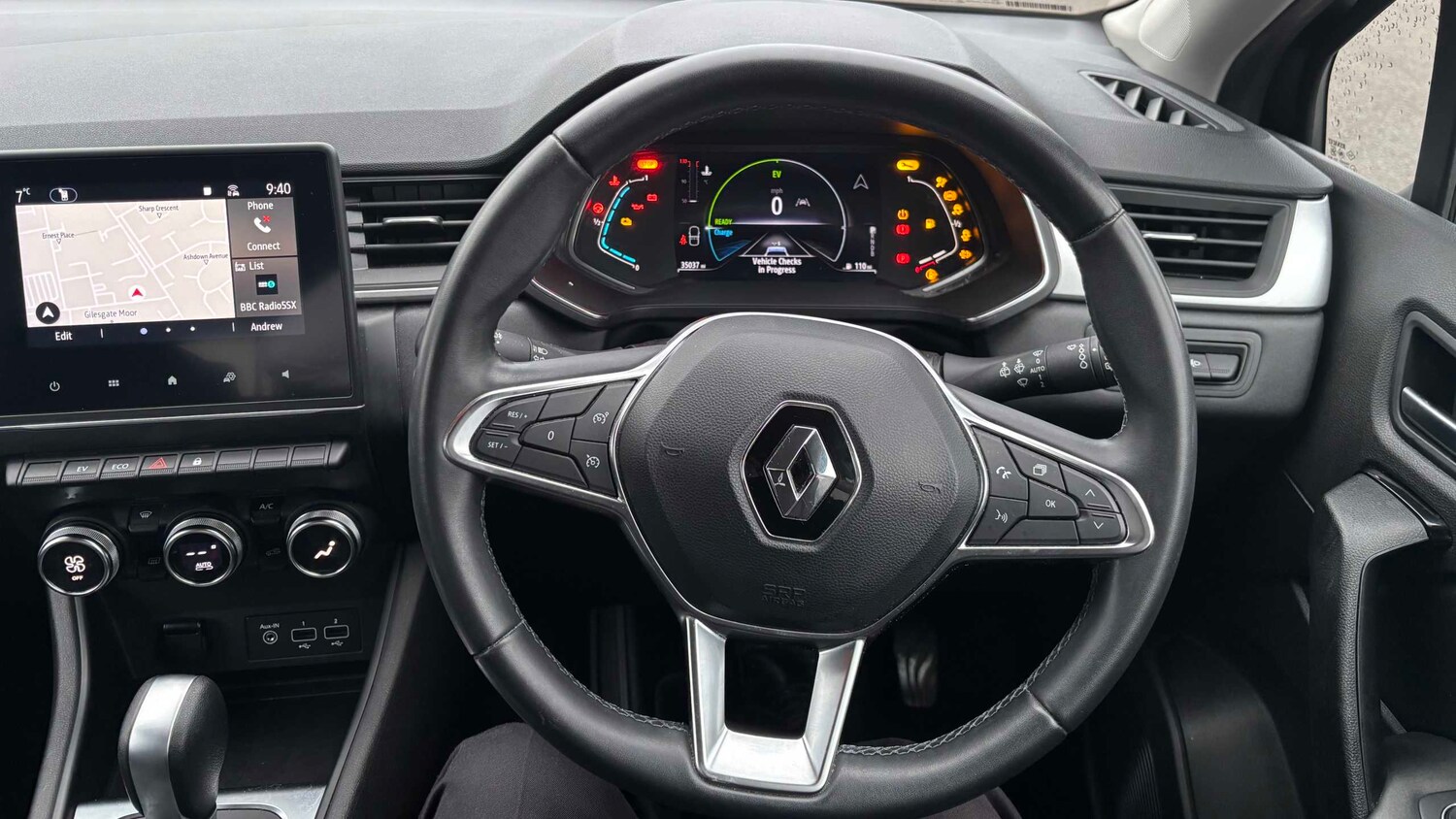 Used Renault Captur for sale - 77862446: Photo 22