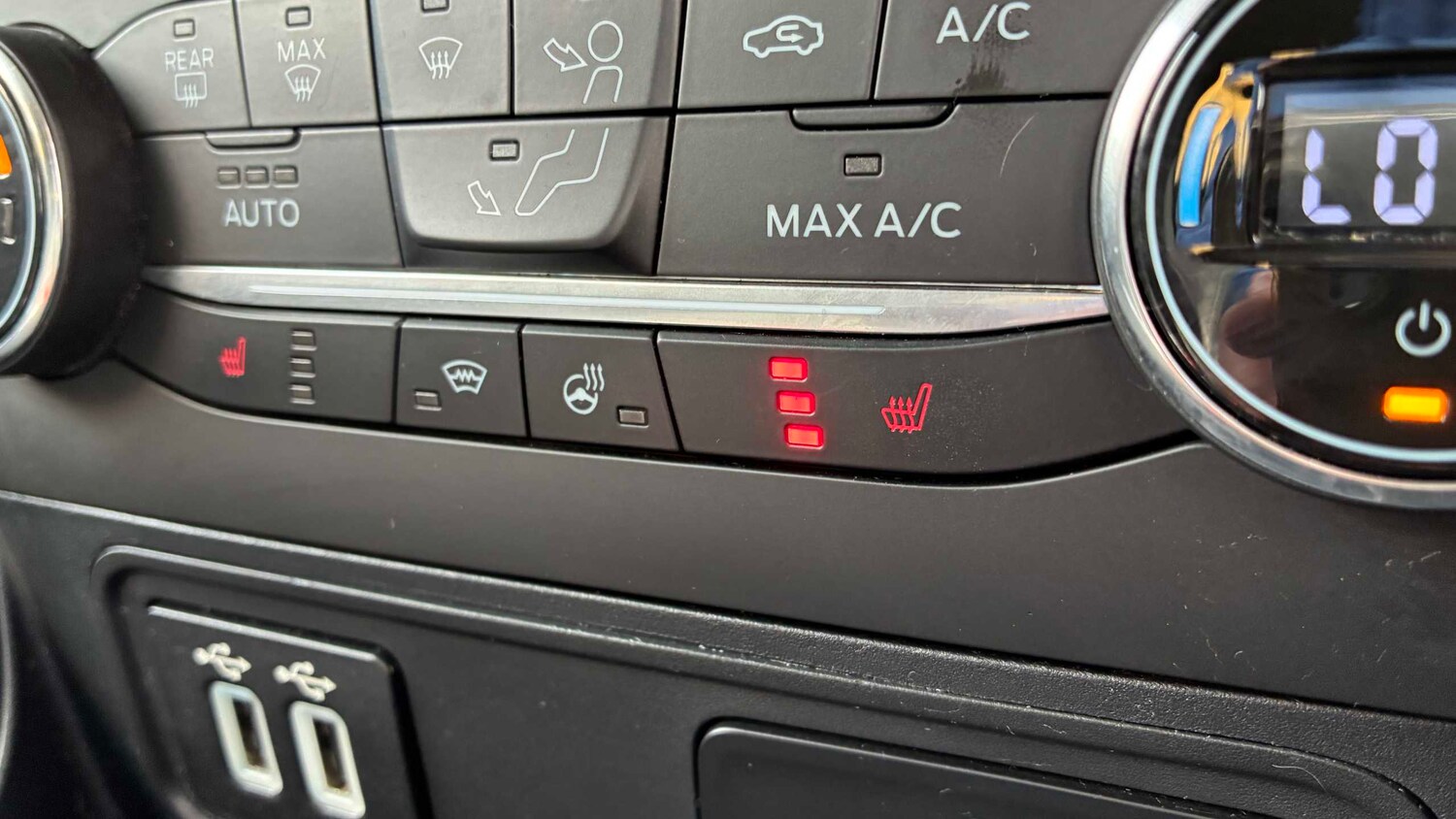 Used Ford Ecosport 2019 for sale - 78118812: Photo 34