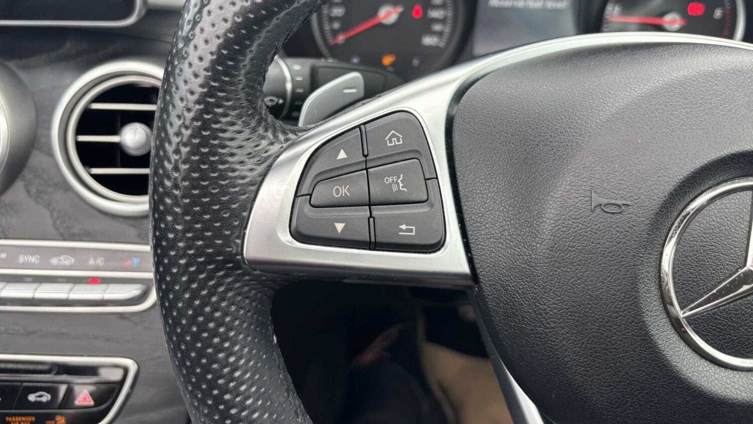 Used Mercedes-Benz C Class for sale - 77862449: Photo 26