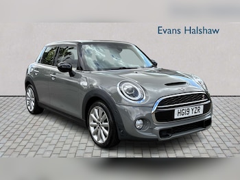 Used MINI Hatch 2019 for sale - 79364827: Photo