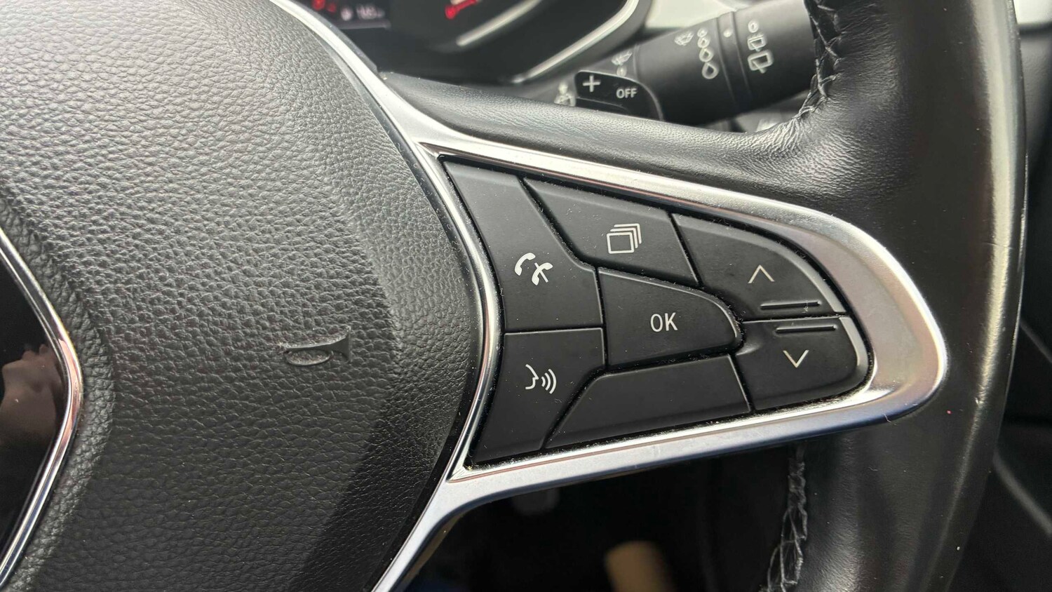 Used Renault Captur for sale - 77860248: Photo 30