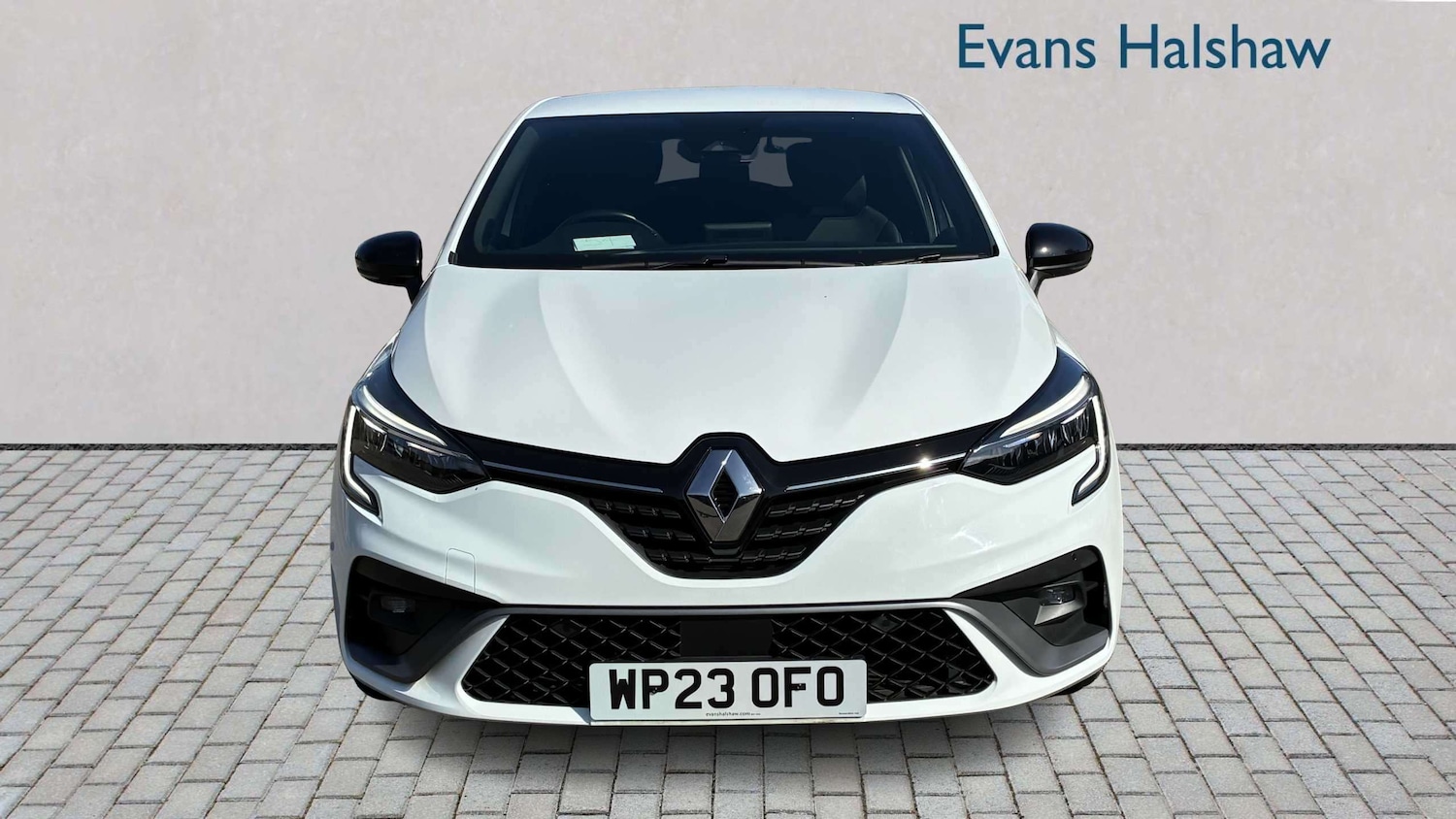 Used Renault Clio 2023 for sale - 78173830: Photo 2