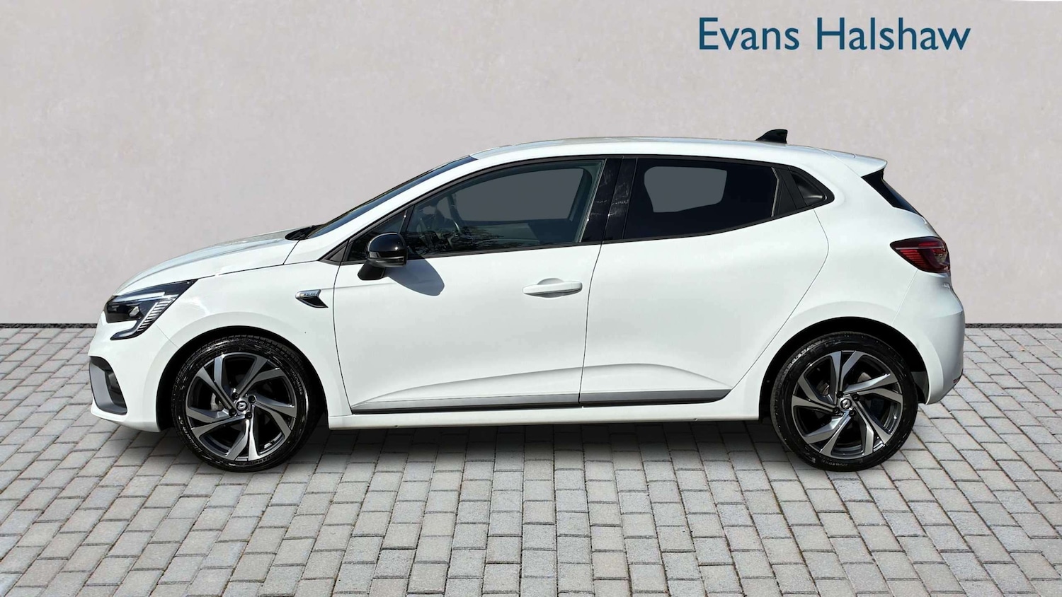 Used Renault Clio 2023 for sale - 78173830: Photo 4