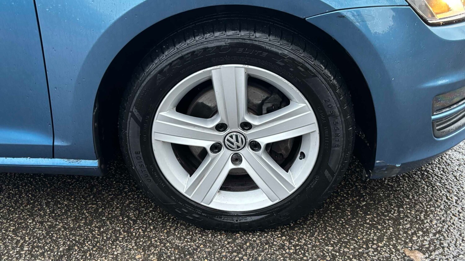 Used Volkswagen Golf for sale - 77861005: Photo 11