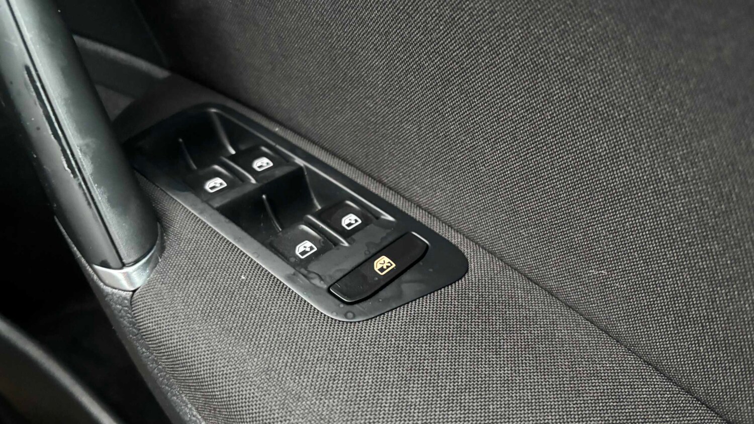 Used Volkswagen Golf for sale - 77861005: Photo 25