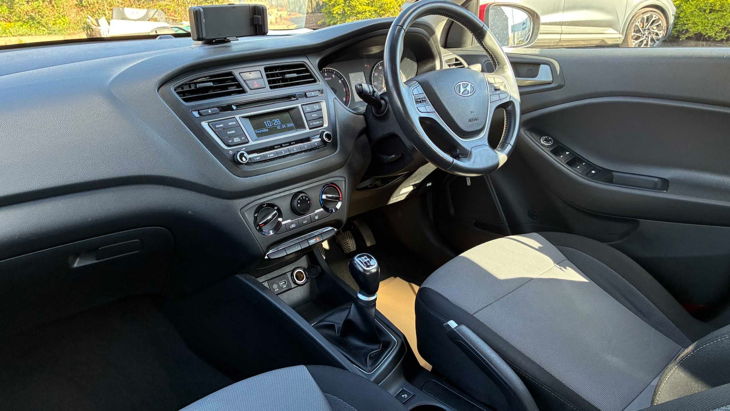 Used Hyundai i20 2018 for sale - 78118971: Photo 22