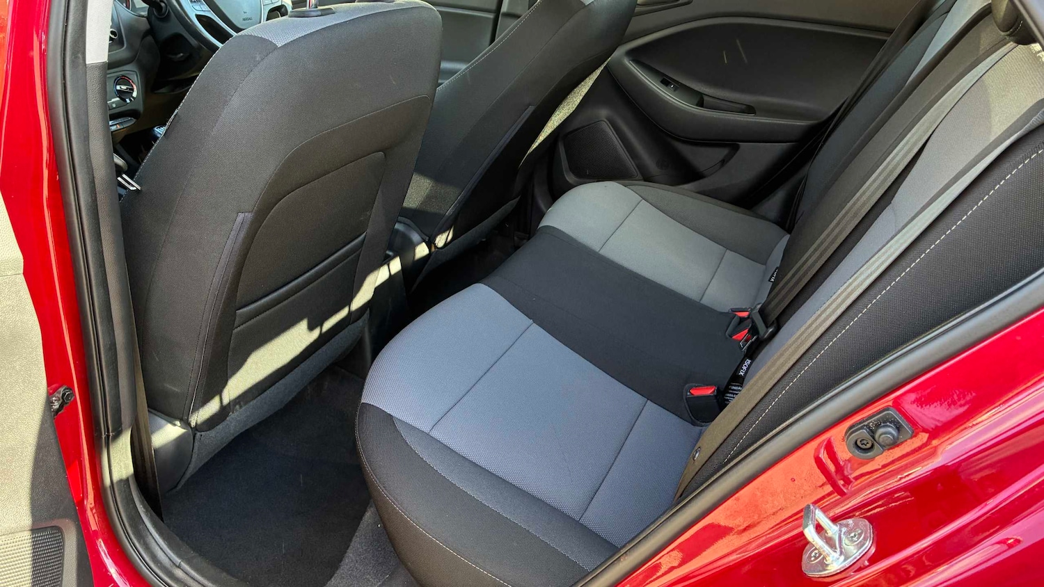 Used Hyundai i20 2018 for sale - 78118971: Photo 23