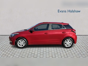 Used Hyundai i20 2018 for sale - 78118971: Photo