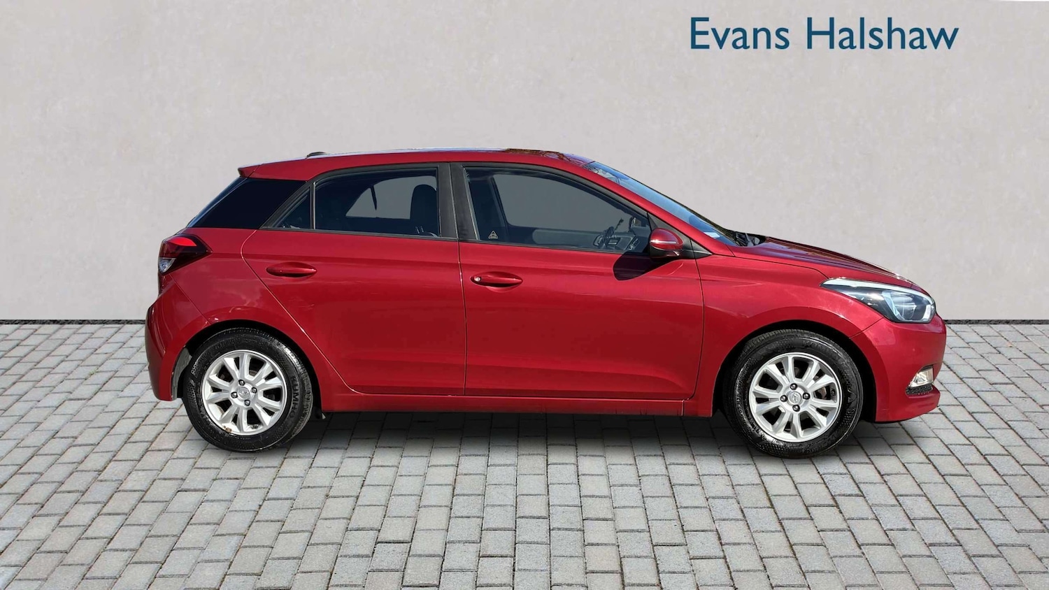 Used Hyundai i20 2018 for sale - 78118971: Photo 8