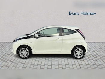 Used Toyota AYGO 2014 for sale - 77858485: Photo