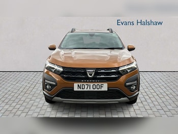 Used Dacia Sandero Stepway 2021 for sale - 79390982: Photo
