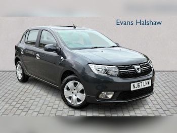 Used Dacia Sandero 2017 for sale - 79556071: Photo