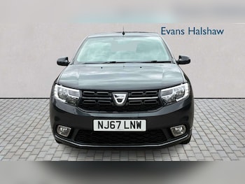 Used Dacia Sandero 2017 for sale - 79556071: Photo