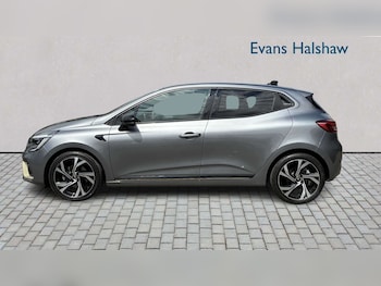 Used Renault Clio 2023 for sale - 79306603: Photo
