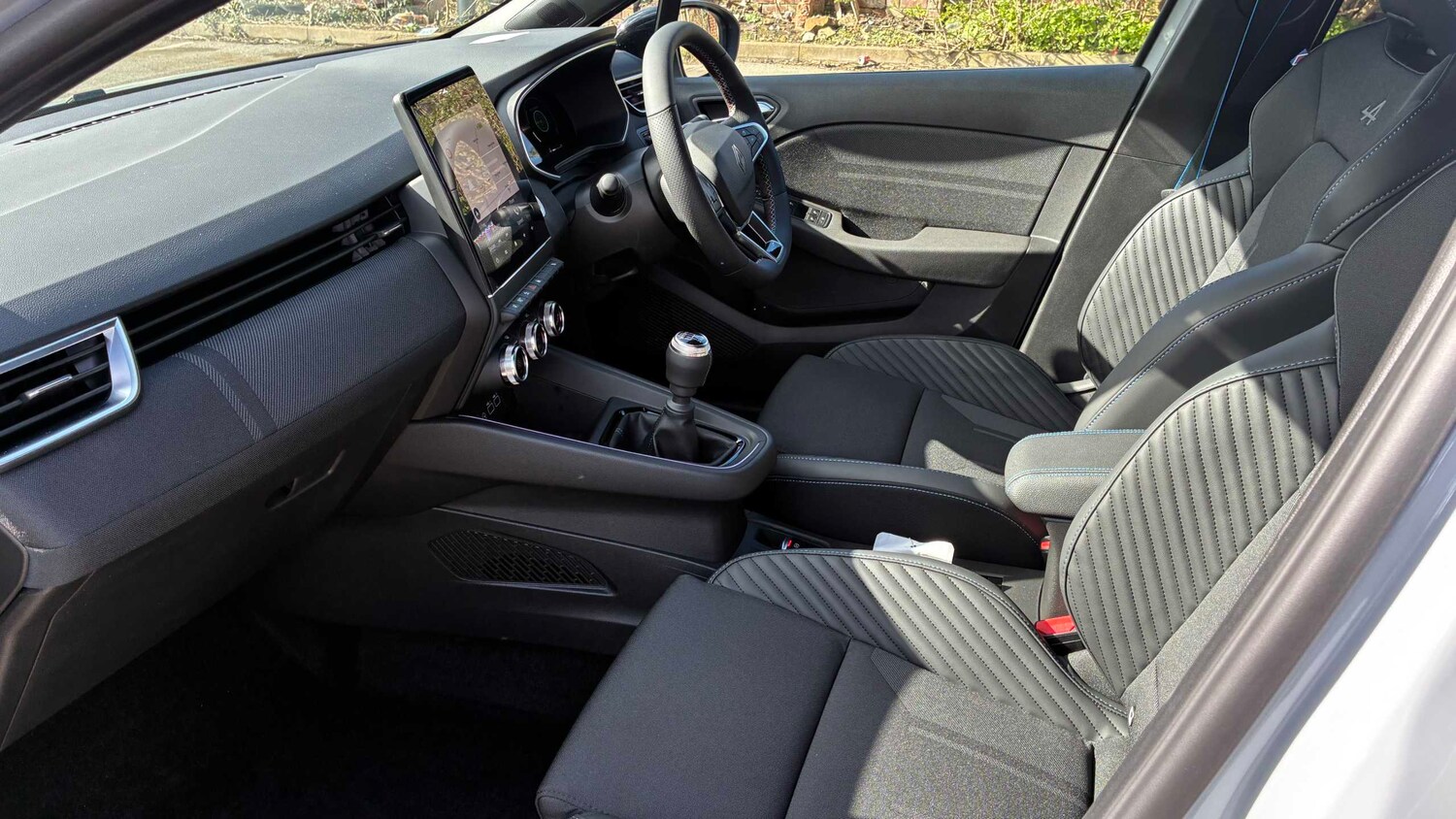 Used Renault Clio 2026 for sale - 78076745: Photo 26