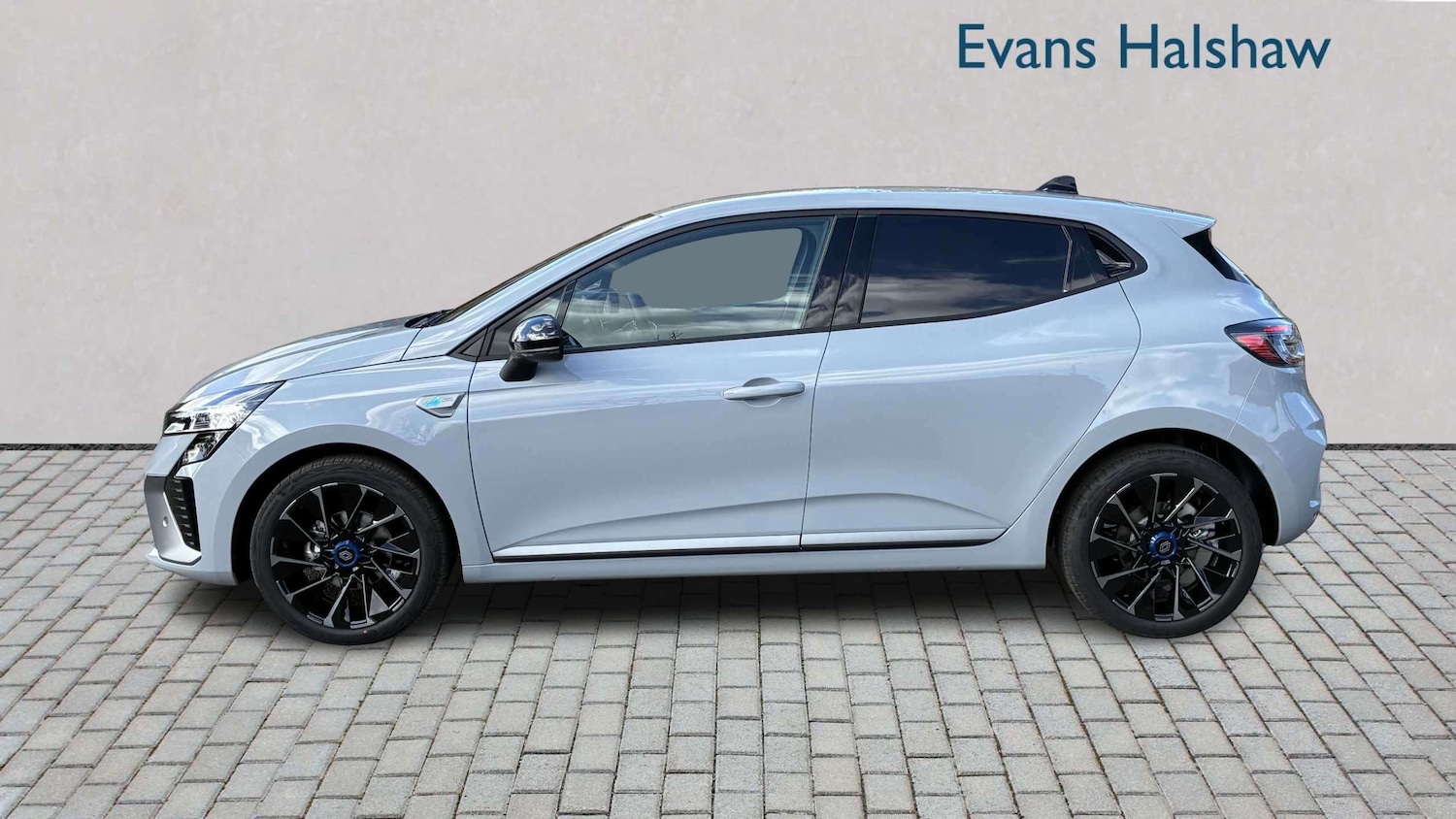 Used Renault Clio 2026 for sale - 78076745: Photo 4