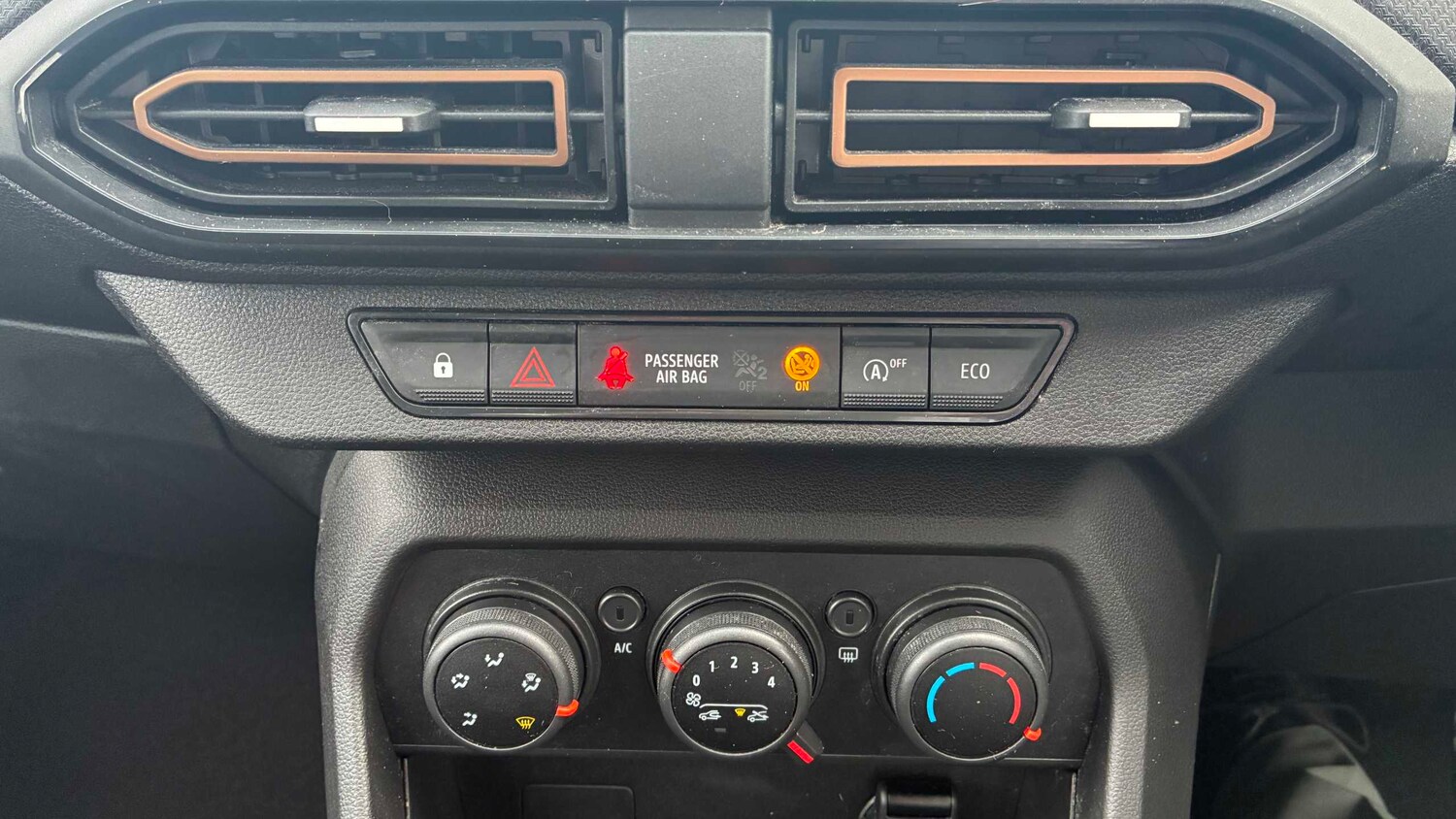 Used Dacia Sandero Stepway 2023 for sale - 77858317: Photo 34