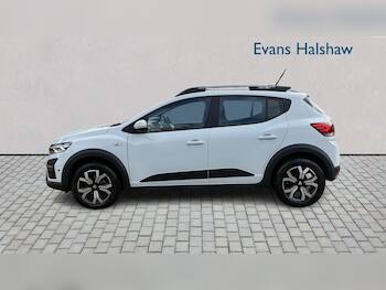 Used Dacia Sandero Stepway 2022 for sale - 79851328: Photo