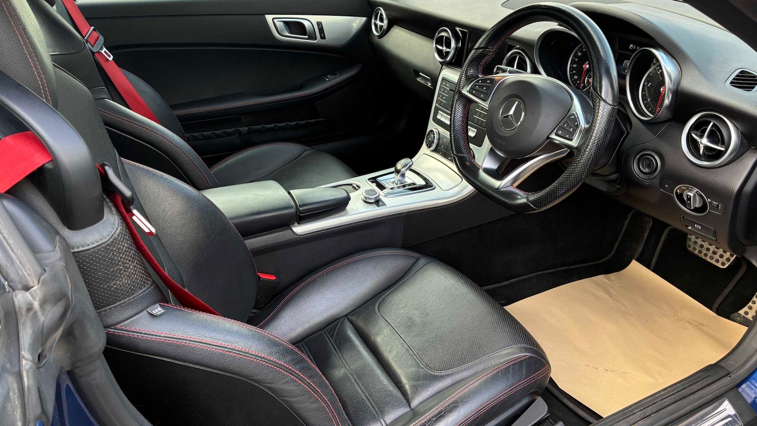 Used Mercedes-Benz SLC 2017 for sale - 77857534: Photo 25