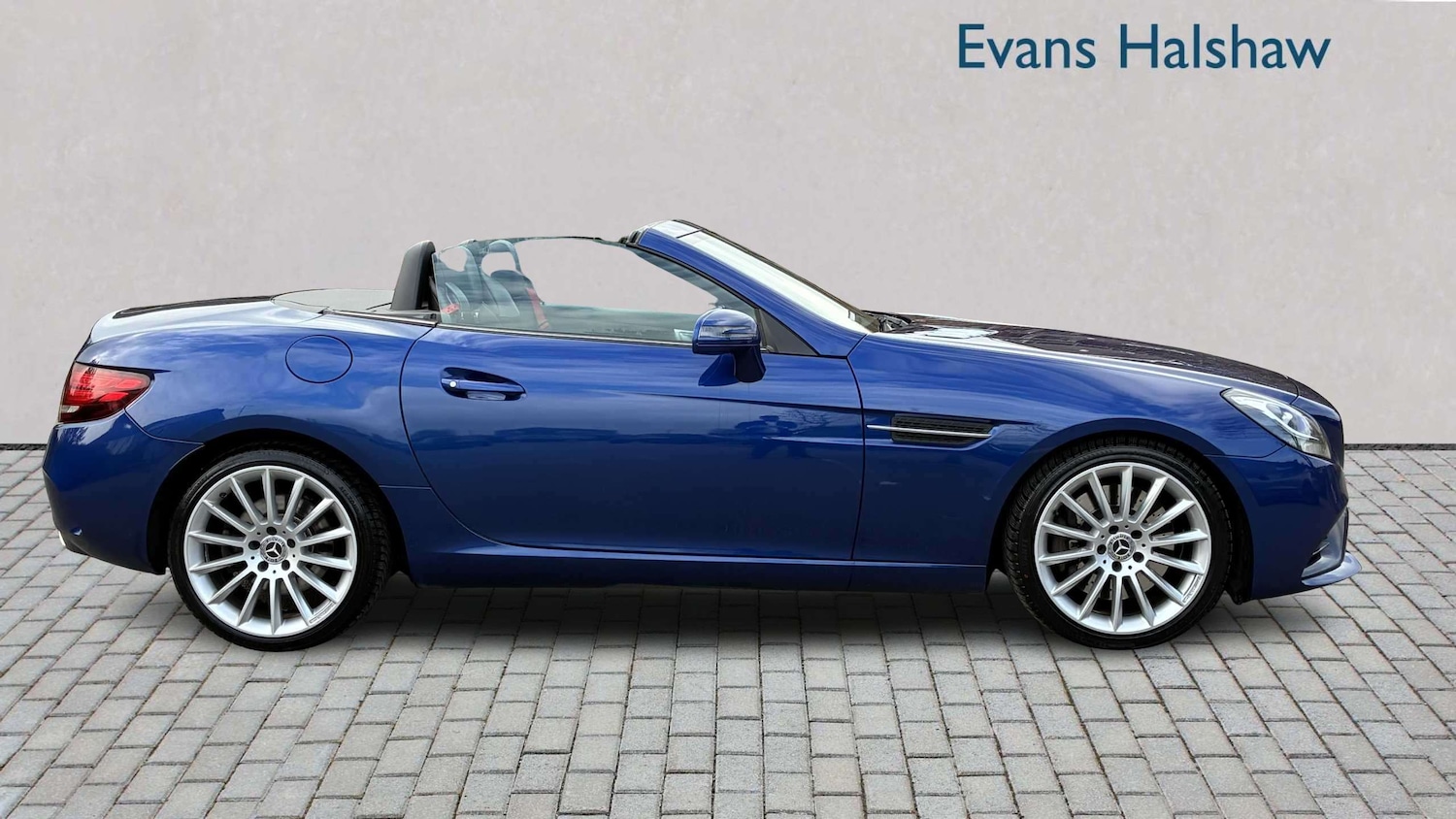 Used Mercedes-Benz SLC 2017 for sale - 77857534: Photo 8