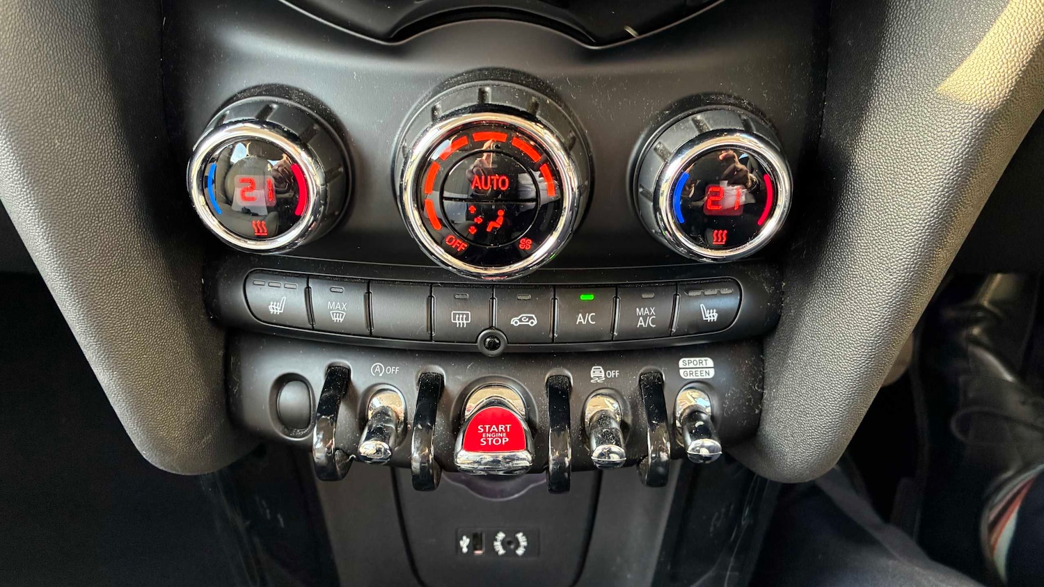 Used MINI Hatch 2018 for sale - 77885957: Photo 28