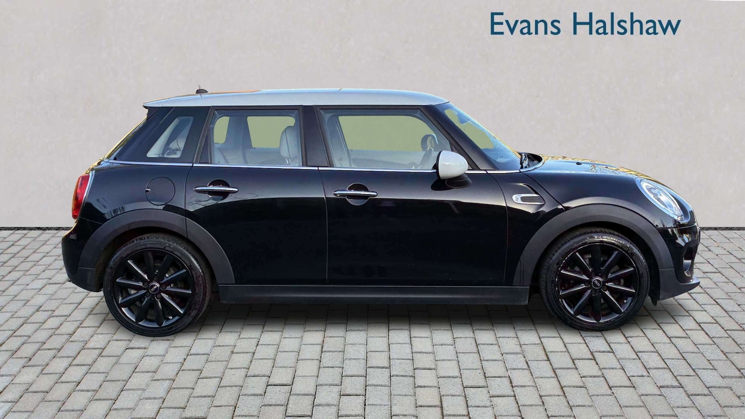 Used MINI Hatch 2018 for sale - 77885957: Photo 8