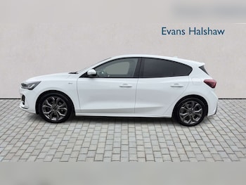 Used Ford Focus 2023 for sale - 78800451: Photo