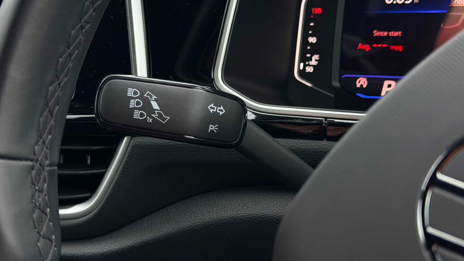 Used Volkswagen T-Roc 2024 for sale - 78209057: Photo 18