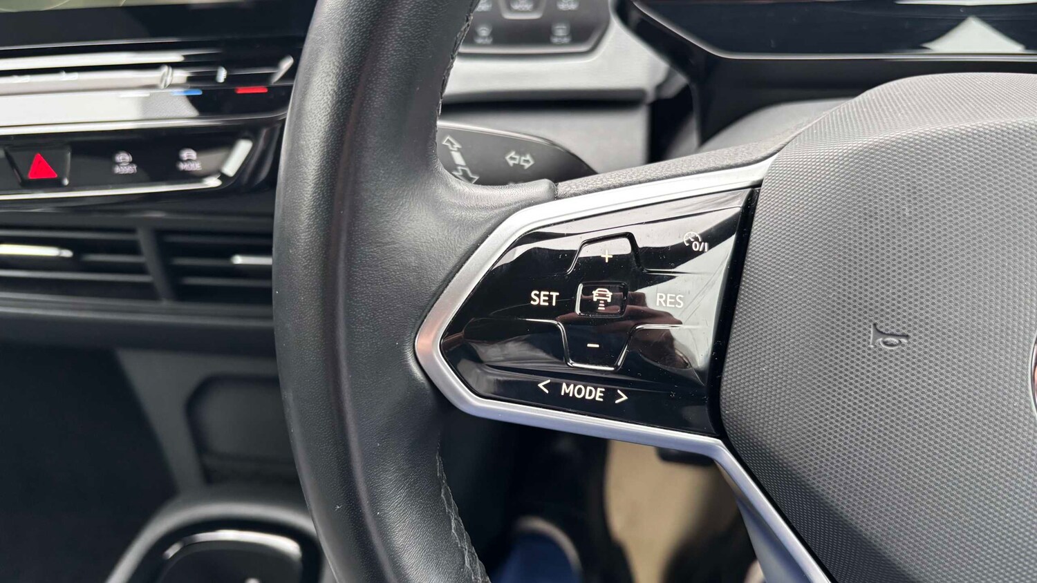 Used Volkswagen ID.3 for sale - 77860716: Photo 30