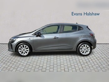 Used Renault Clio 2025 for sale - 79428464: Photo