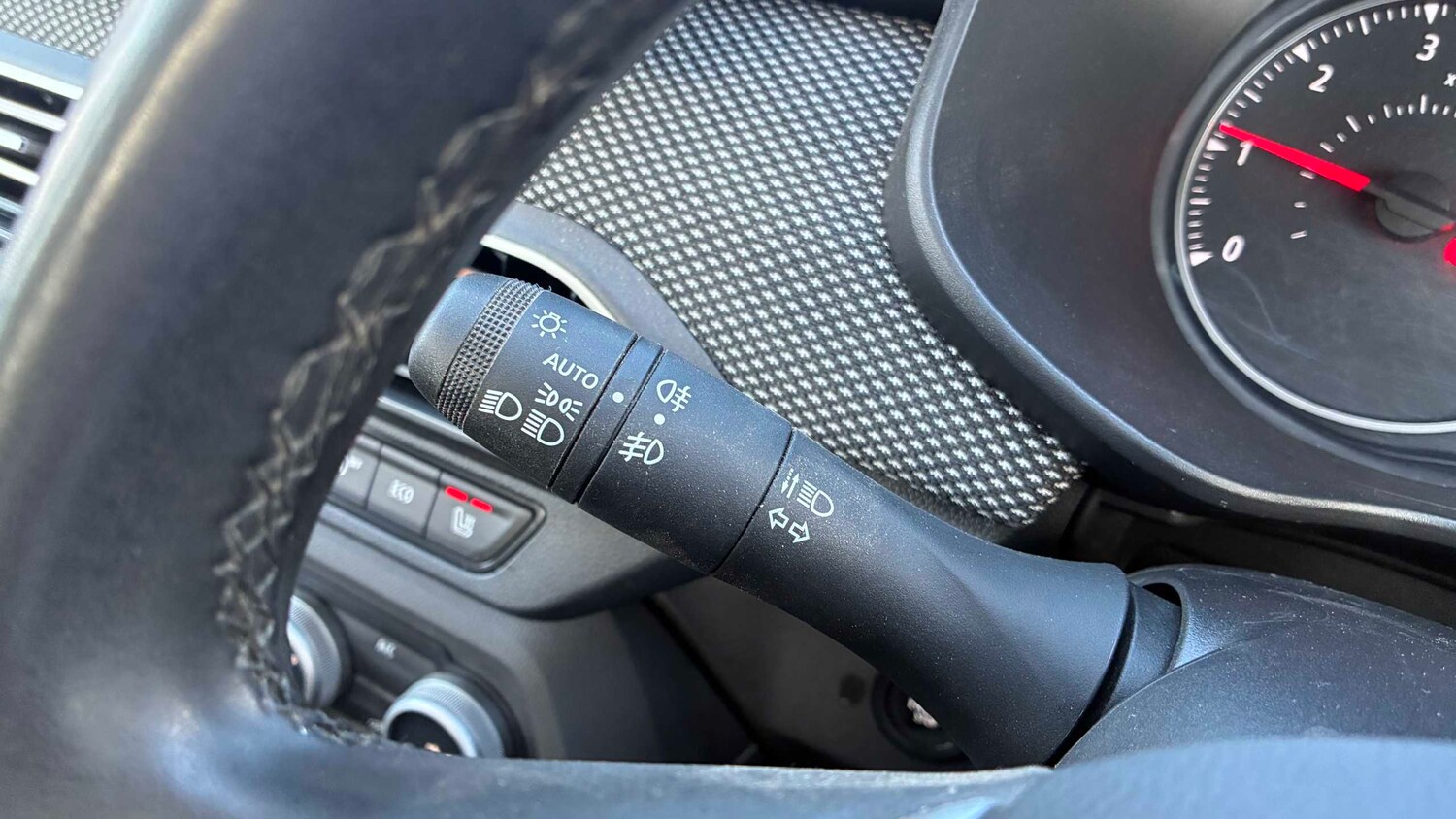 Used Dacia Sandero Stepway 2023 for sale - 77856560: Photo 31