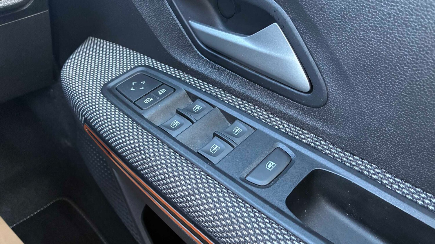 Used Dacia Sandero Stepway 2023 for sale - 77856560: Photo 32