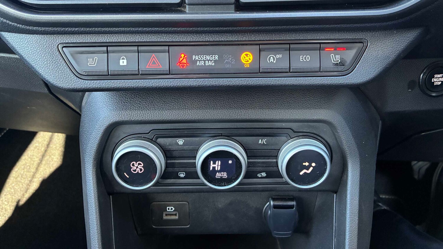 Used Dacia Sandero Stepway 2023 for sale - 77856560: Photo 33