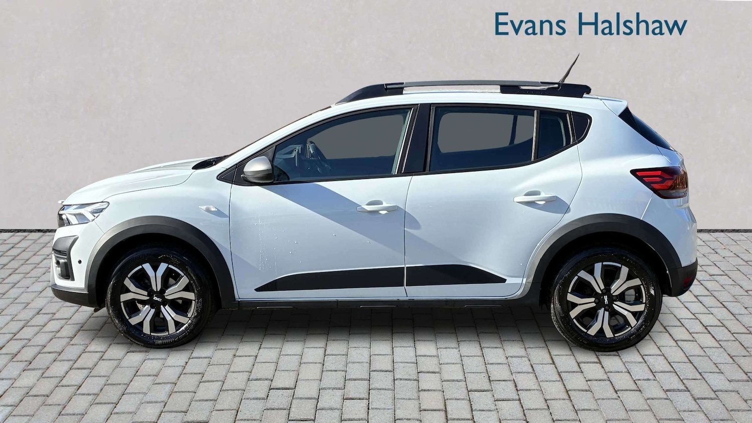 Used Dacia Sandero Stepway 2023 for sale - 77856560: Photo 4