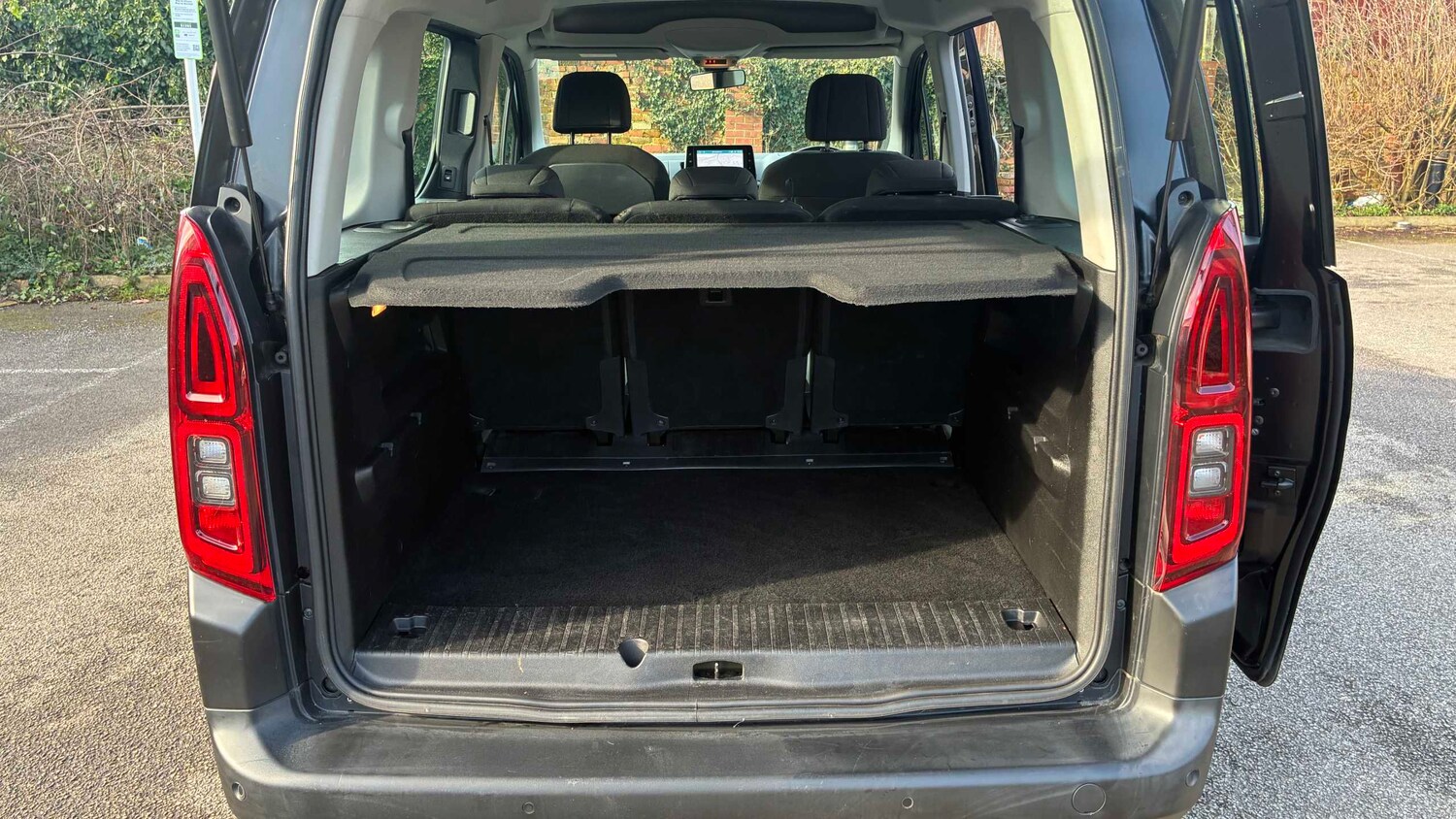 Used Citroen Berlingo 2019 for sale - 77856379: Photo 25