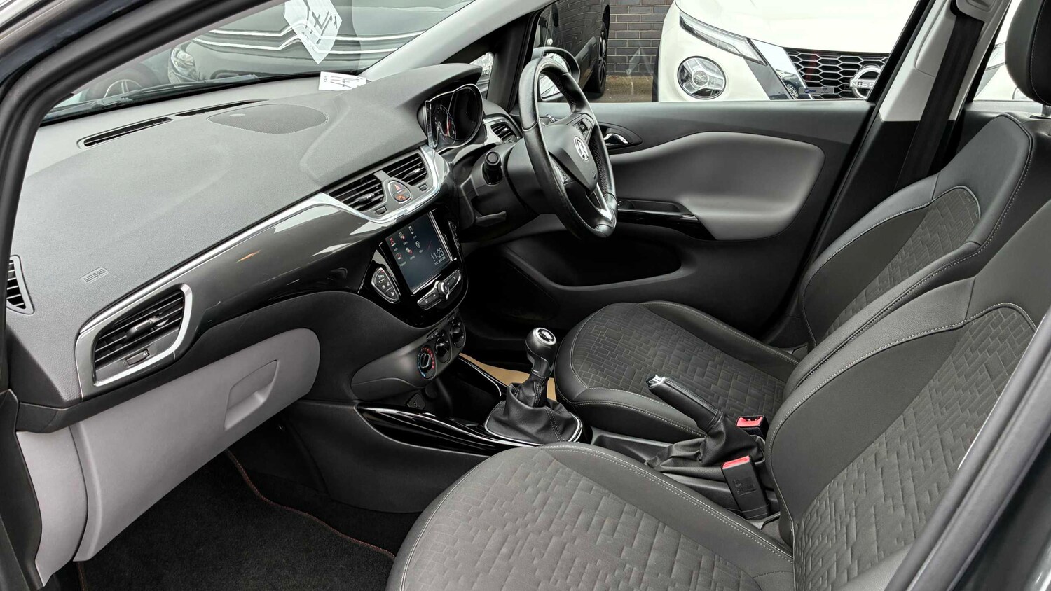 Used Vauxhall Corsa 2017 for sale - 78209361: Photo 23