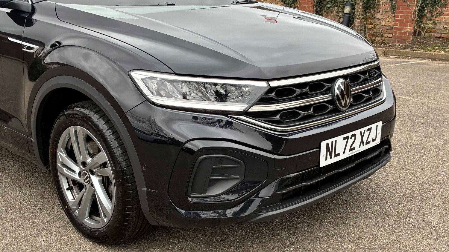 Used Volkswagen T-Roc 2022 for sale - 78010472: Photo 9