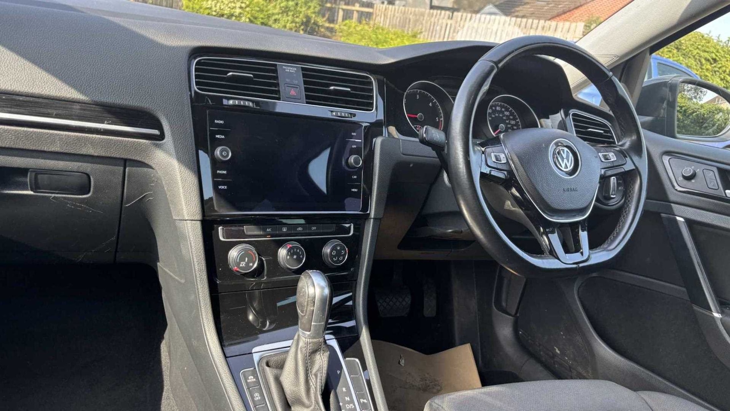 Used Volkswagen Golf 2018 for sale - 77928488: Photo 25