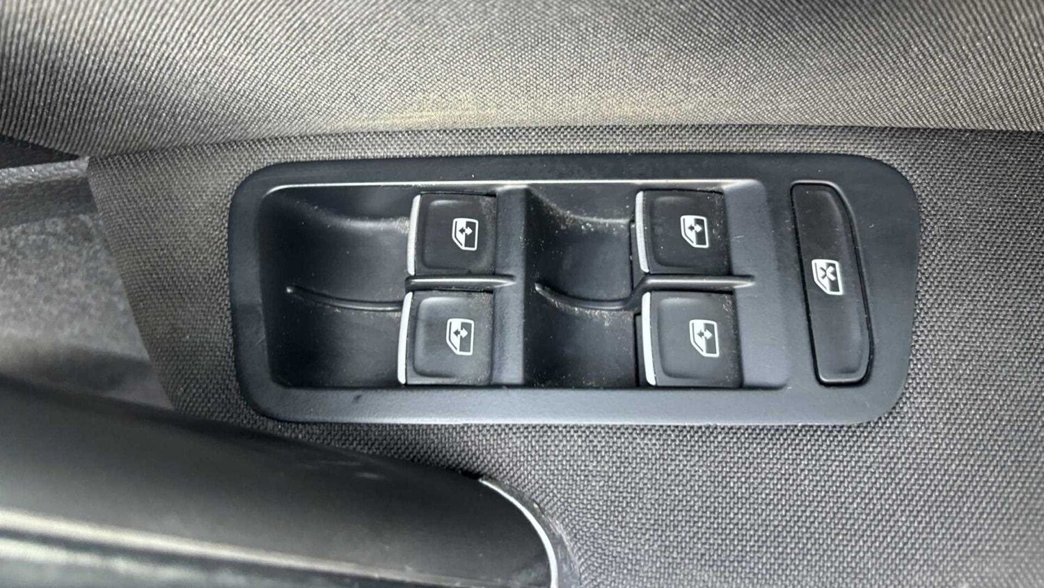 Used Volkswagen Golf 2018 for sale - 77928488: Photo 31